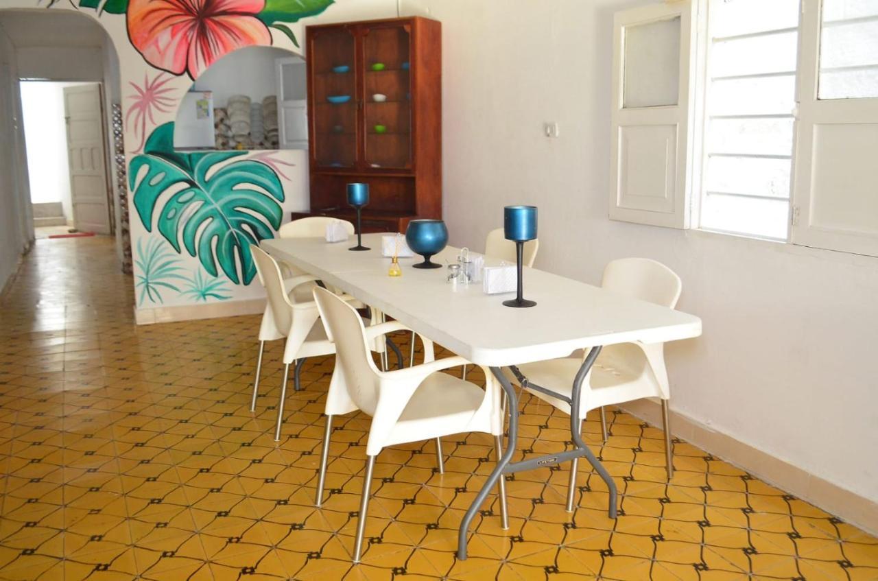 Casa Hostal Kristalu Cartagena Exteriör bild