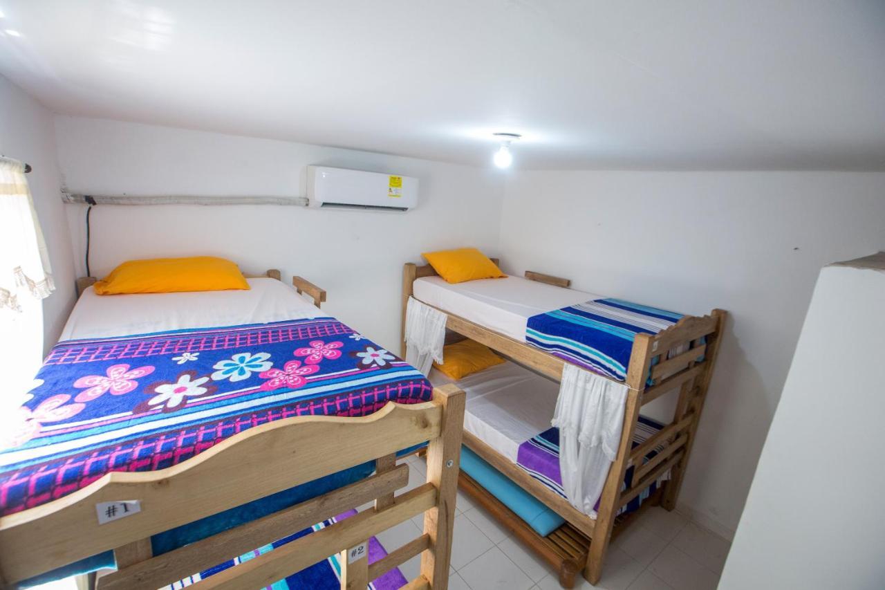 Casa Hostal Kristalu Cartagena Exteriör bild
