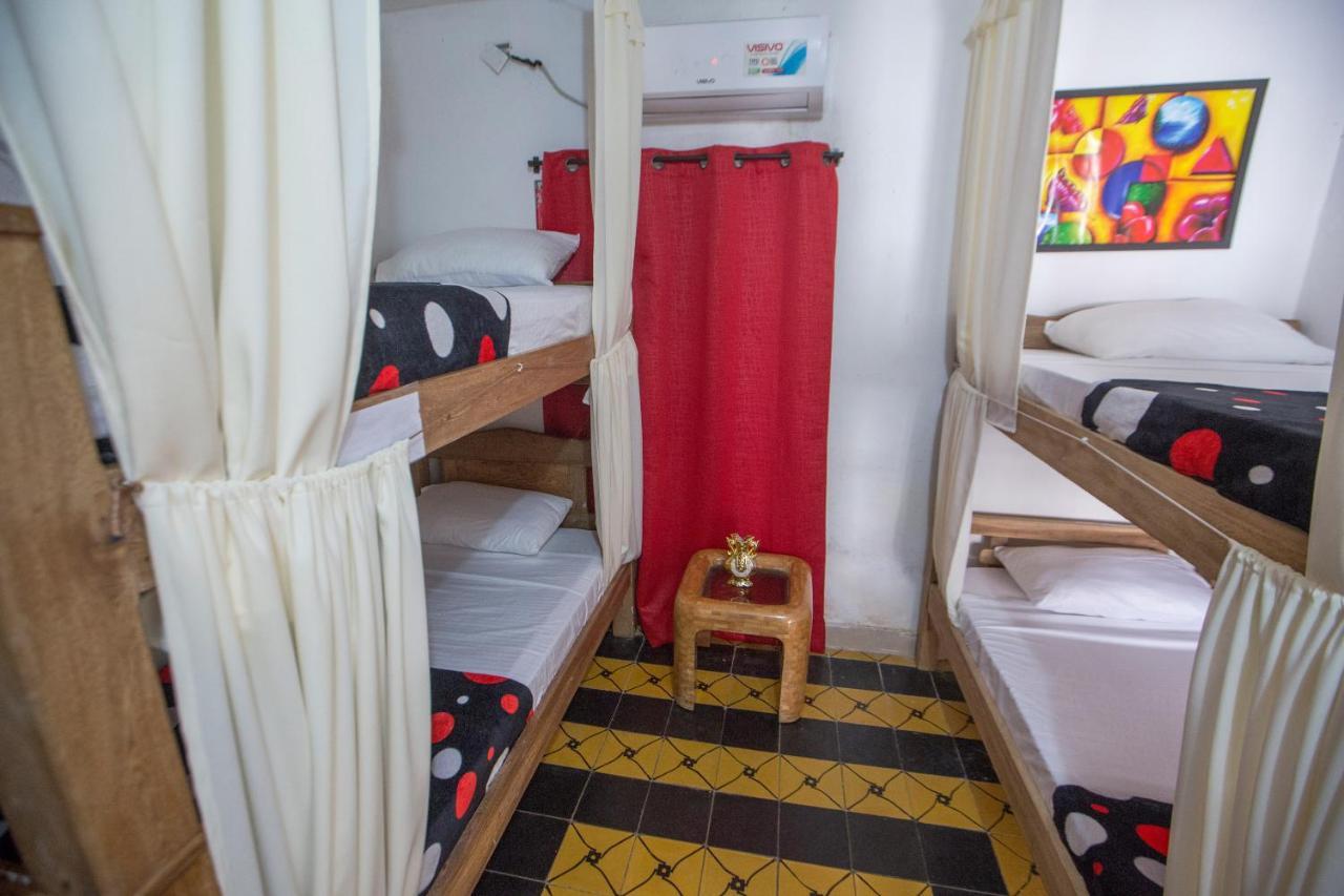 Casa Hostal Kristalu Cartagena Exteriör bild