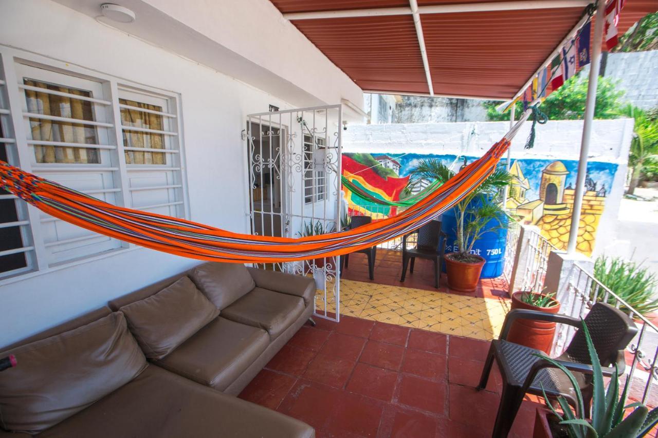 Casa Hostal Kristalu Cartagena Exteriör bild