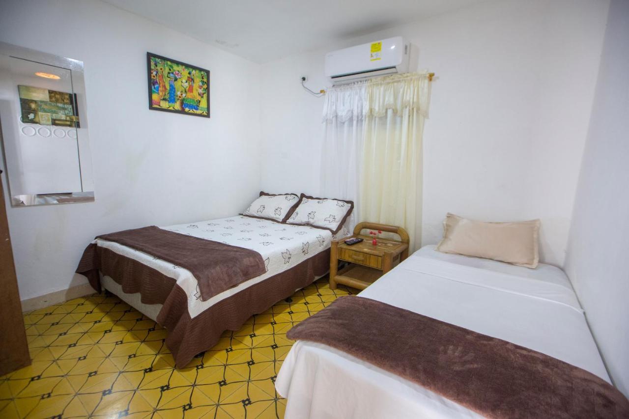 Casa Hostal Kristalu Cartagena Exteriör bild